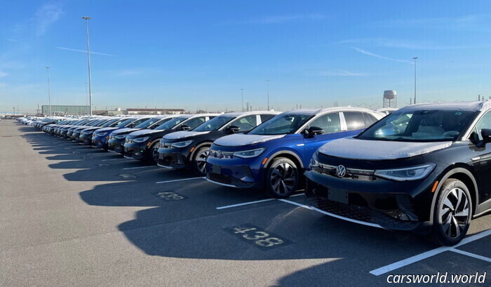 IRS Payment Hold Triggers Dealer Alarm as EV Credit Program Concludes | Carscoops